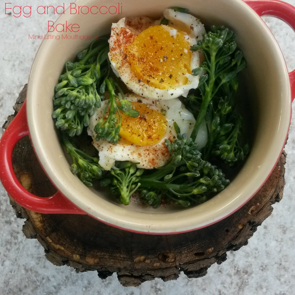 whole 30 baked eggs and broccoli