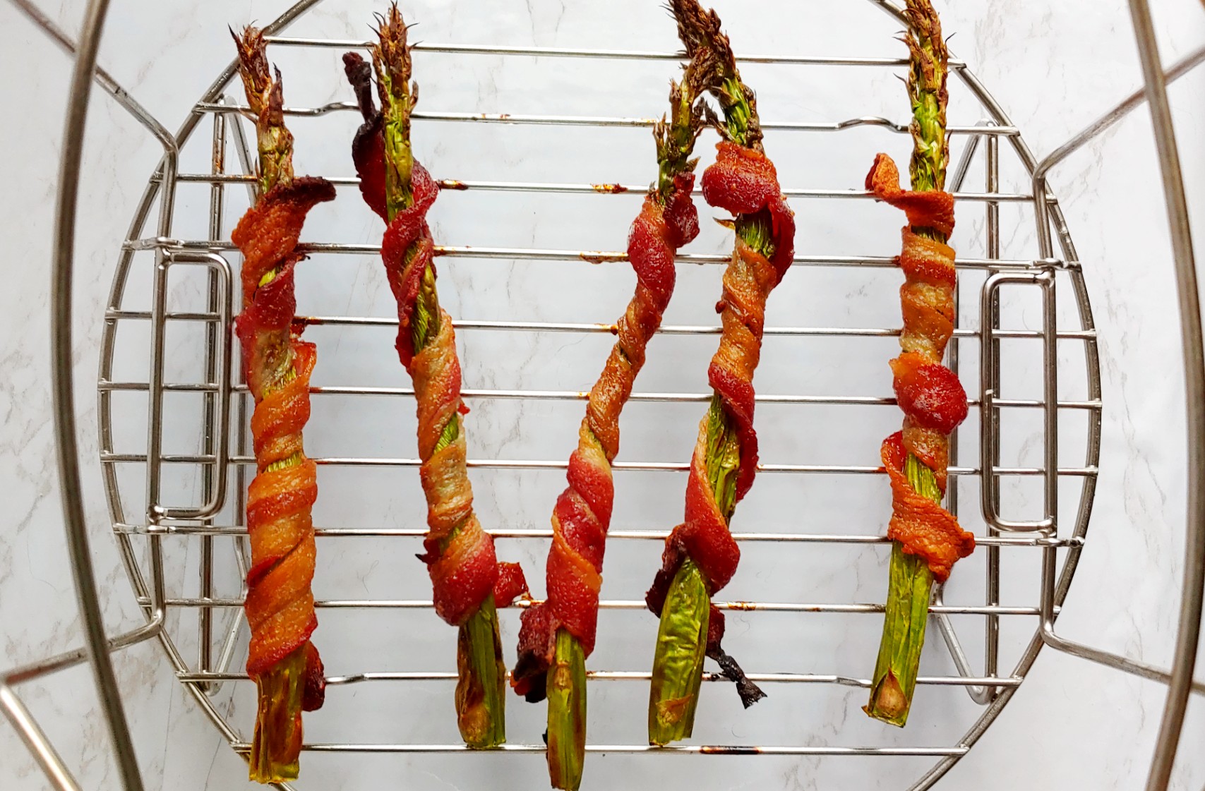 Air-Fryer Bacon-Wrapped Asparagus  : A Delectable Delight