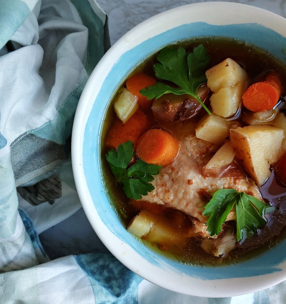 whole30 chicken soup instant pot in bowl